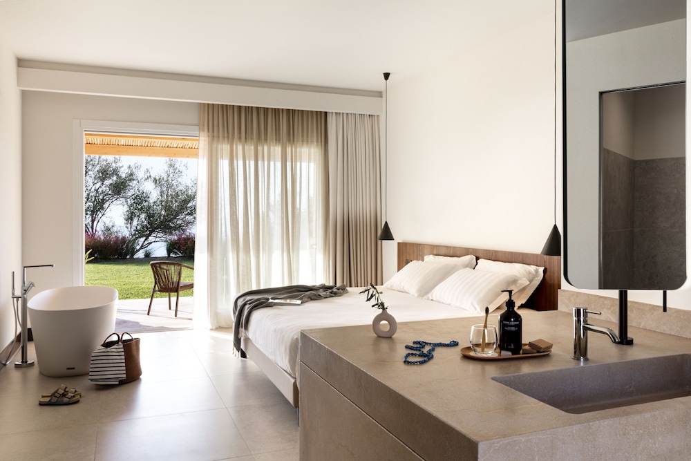 Armacera Suite