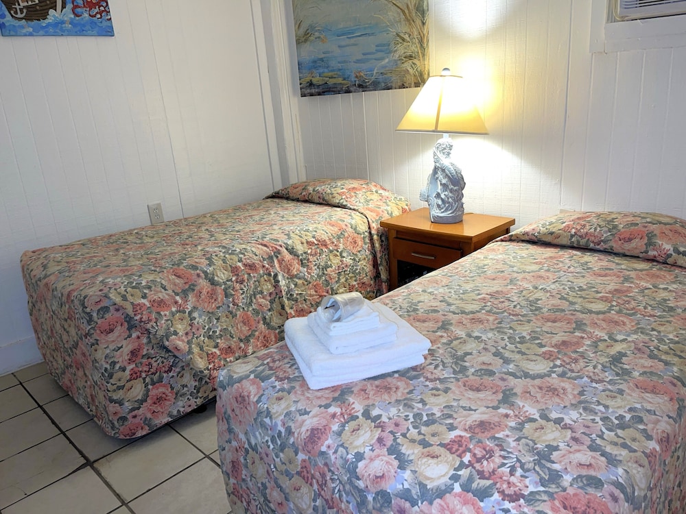 Boathouse Rooms photo 2