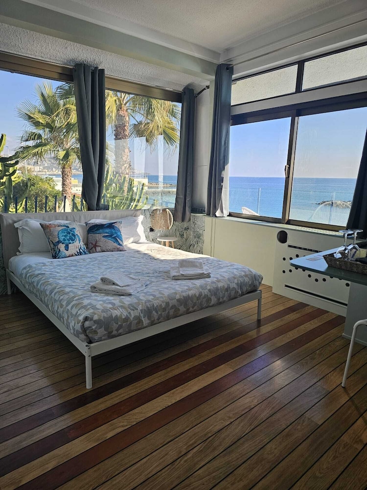 Deluxe Room, Balcony, Sea View