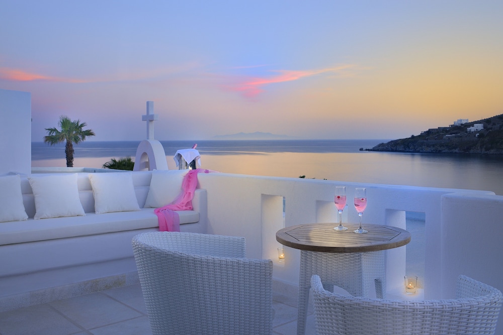 Nissaki VIP Suite with Indoor Hot Tub, Sea View - Photo 5