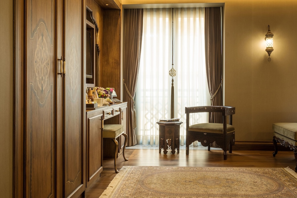 Available room