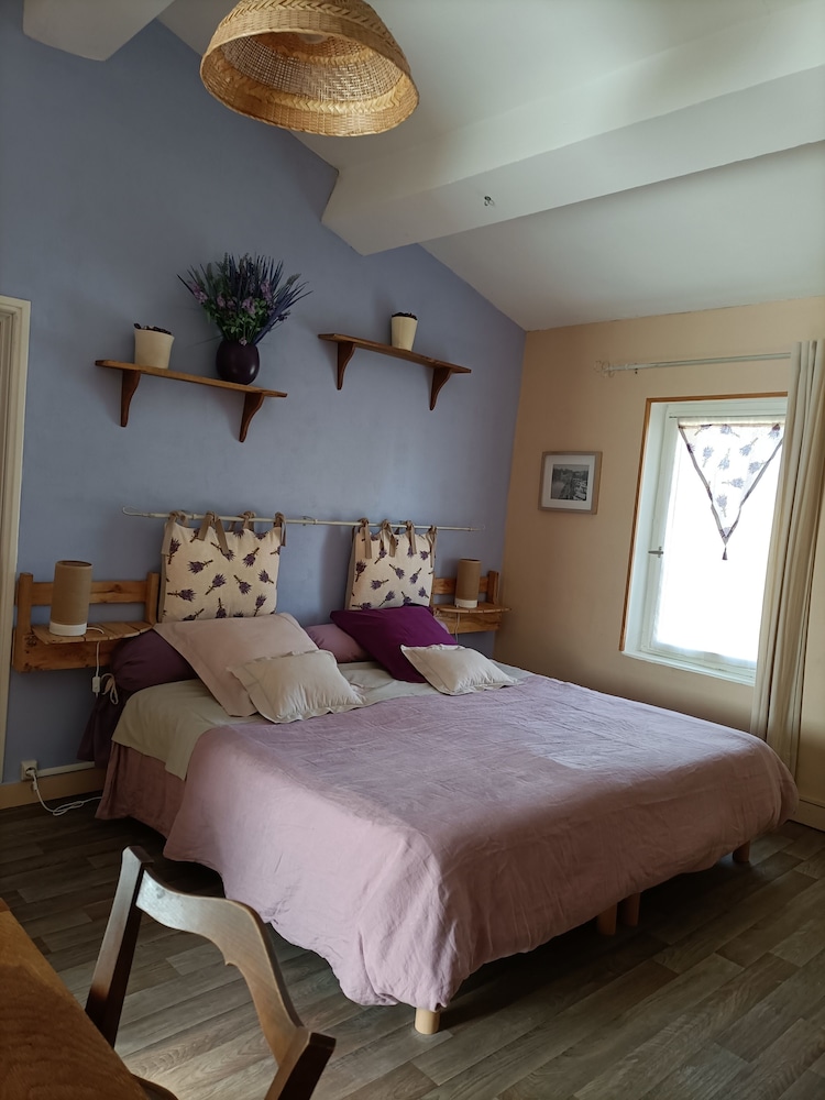 Double Room (Lin-Lavande) photo 1