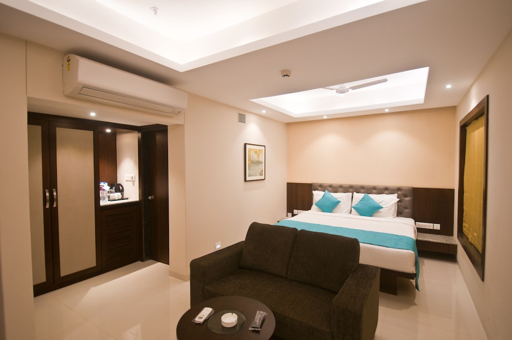 Premium Room - Photo 6