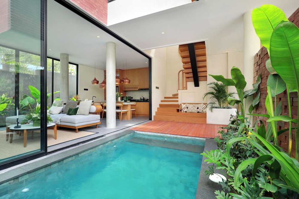 Dahayu - Three Bedroom Residence - Photo 4