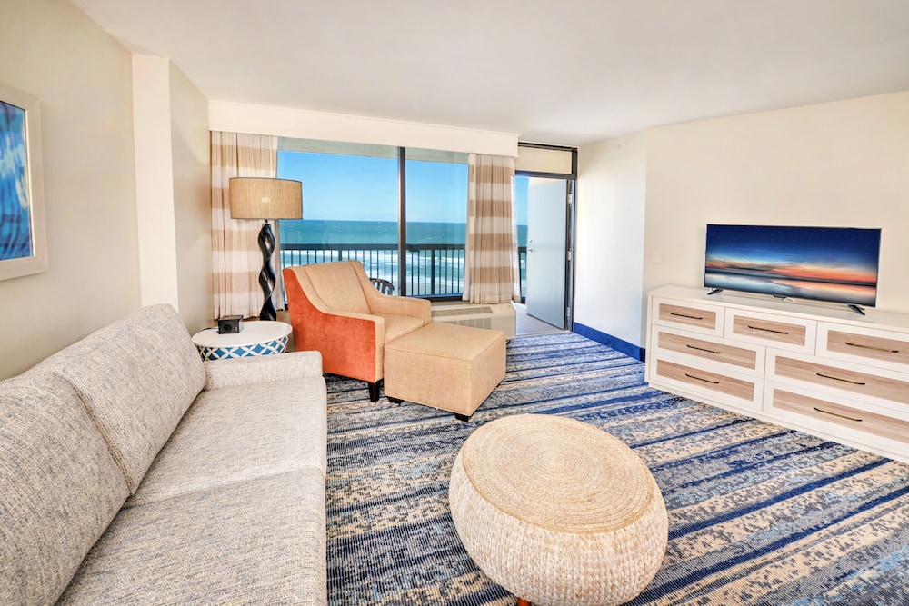 Standard Room, 1 King Bed with Sofa bed, Kitchen, Partial Ocean View - Photo 2