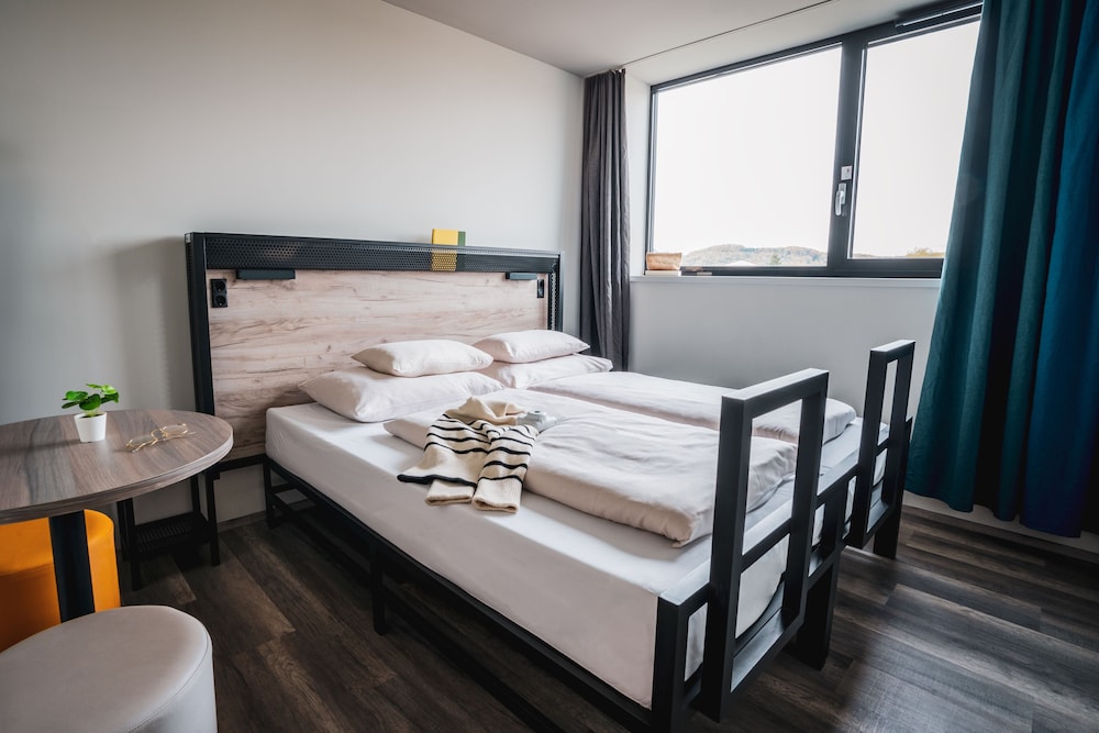 Standard Double or Twin Room photo 1