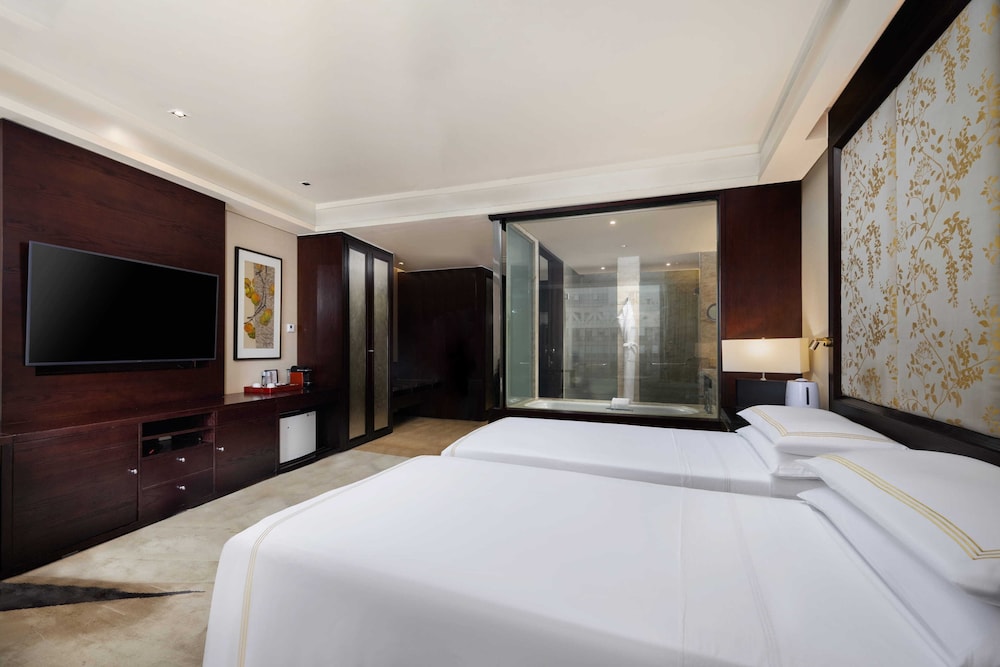 Fairmont Gold Hollywood Twin Room (Gold Lounge Access) photo 2