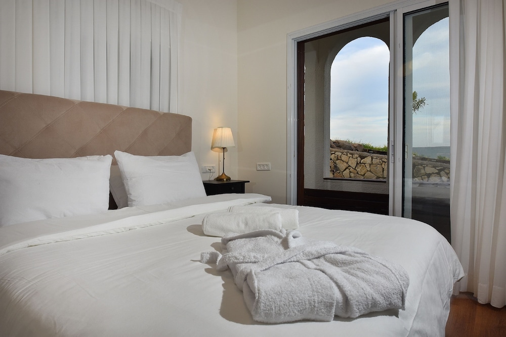 Superior Villa, 6 Bedrooms, Non Smoking, Valley View photo 1