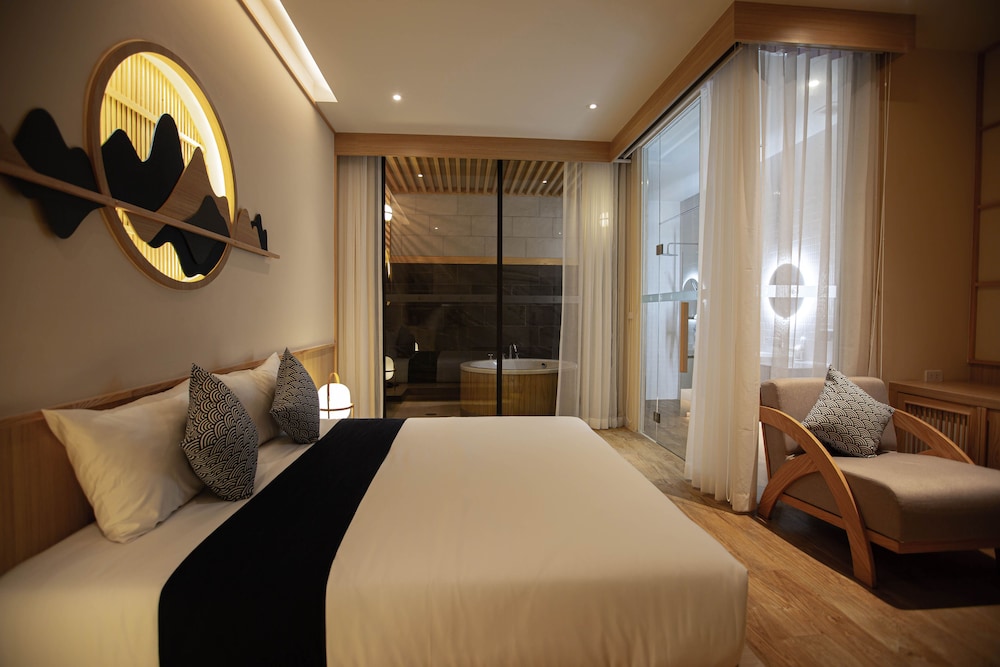Deluxe Double Room - Photo 2