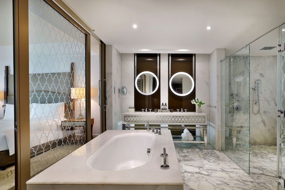 Suite, 2 Bedrooms thumbnail 6