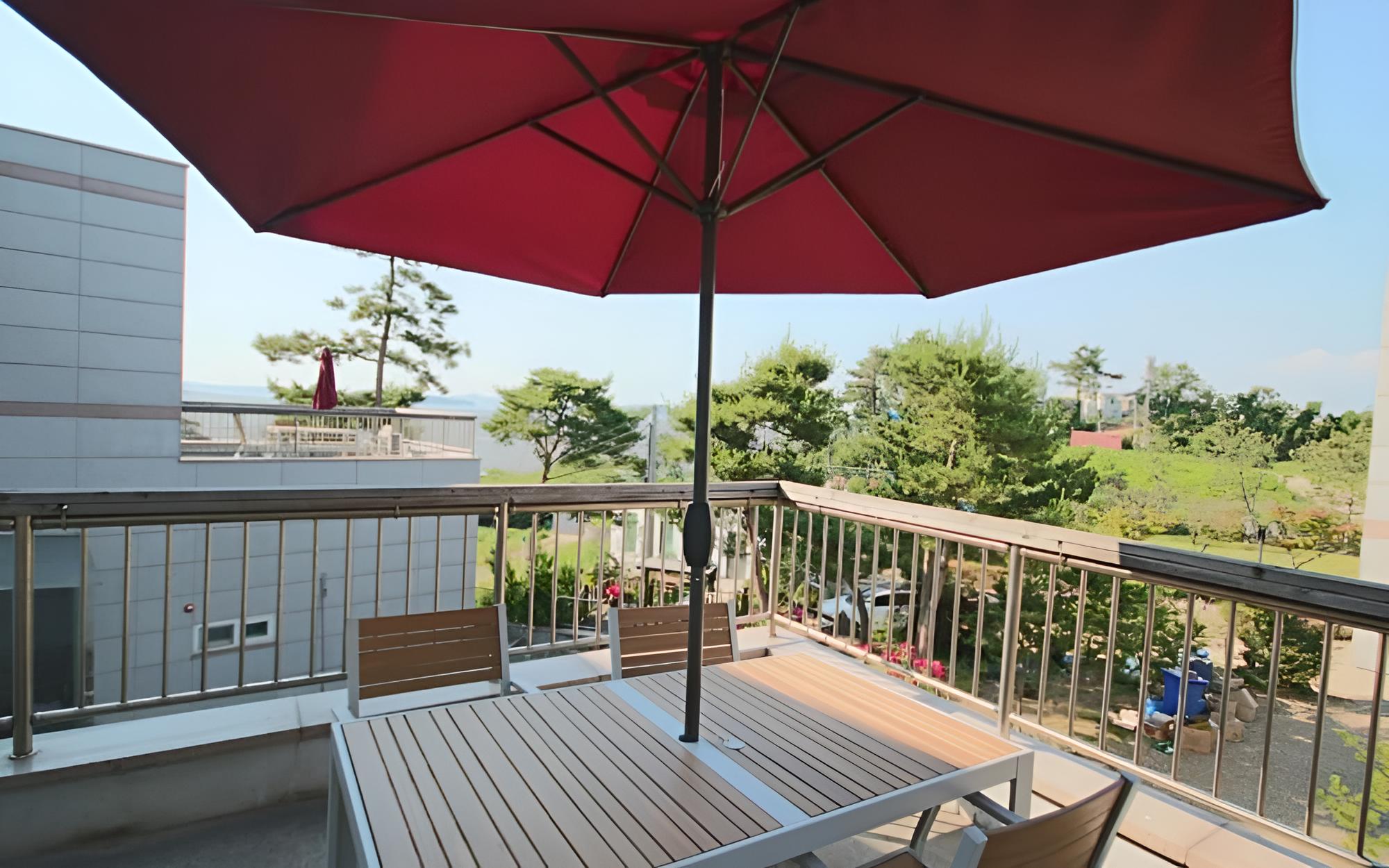 Room (A203 (Duplex)) - Photo 9