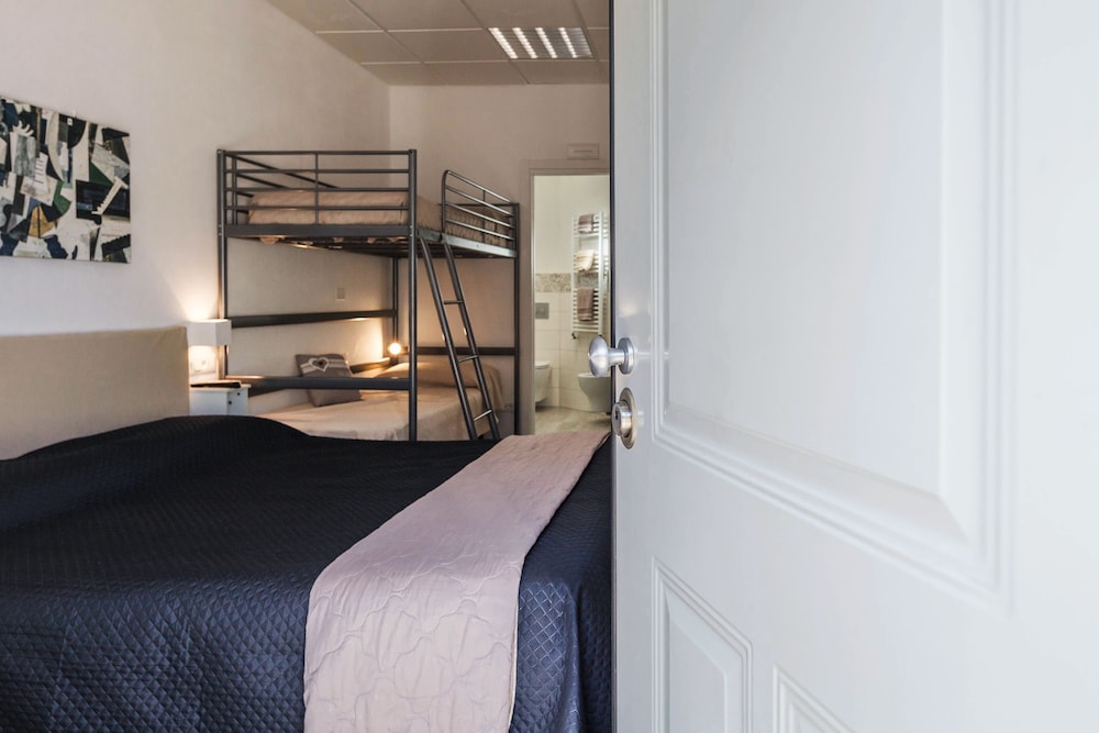 Quadruple Room photo 1