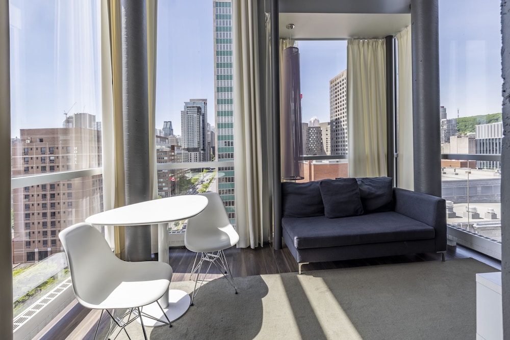 Panoramic Room, 1 Queen Bed - Photo 5