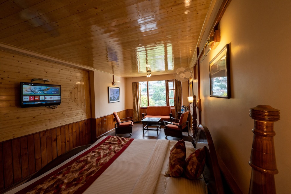 Suite (Heritage) - Photo 21