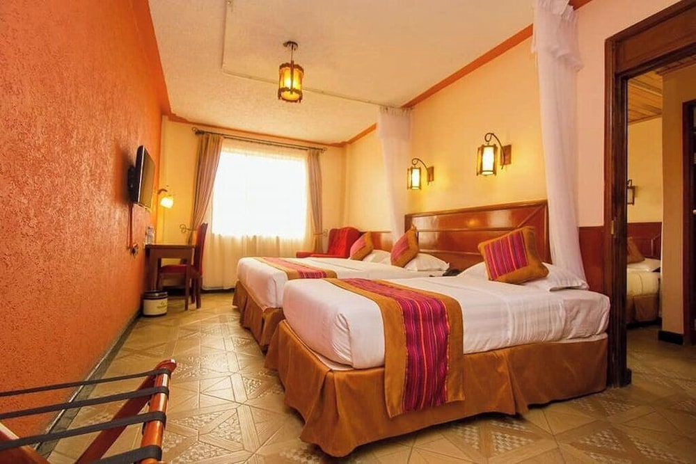 Deluxe Twin Room photo 3