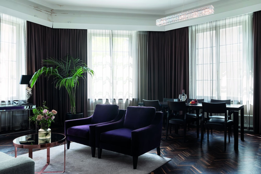 Junior Suite - Photo 1