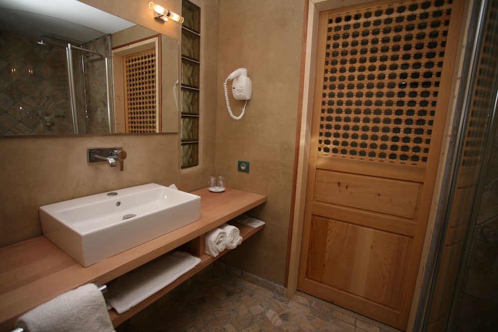 Double Room, Sea View - Photo 11