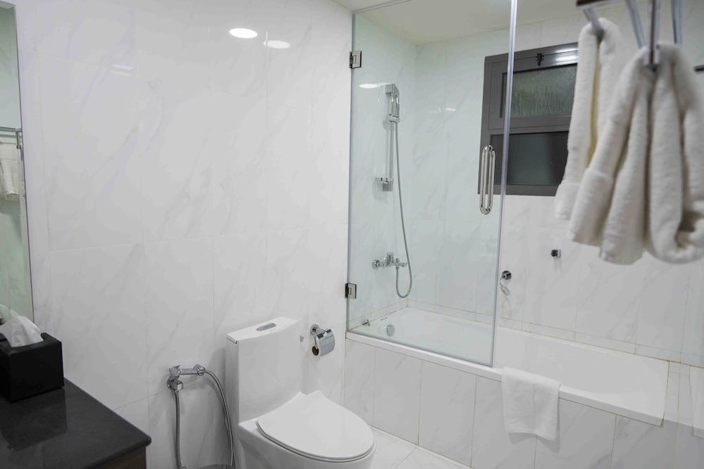 Junior Suite - Photo 11
