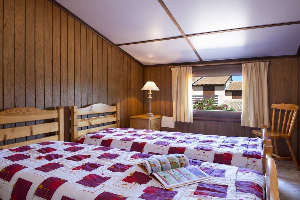 Standard House, 3 Bedrooms, 2 Bathrooms photo 1