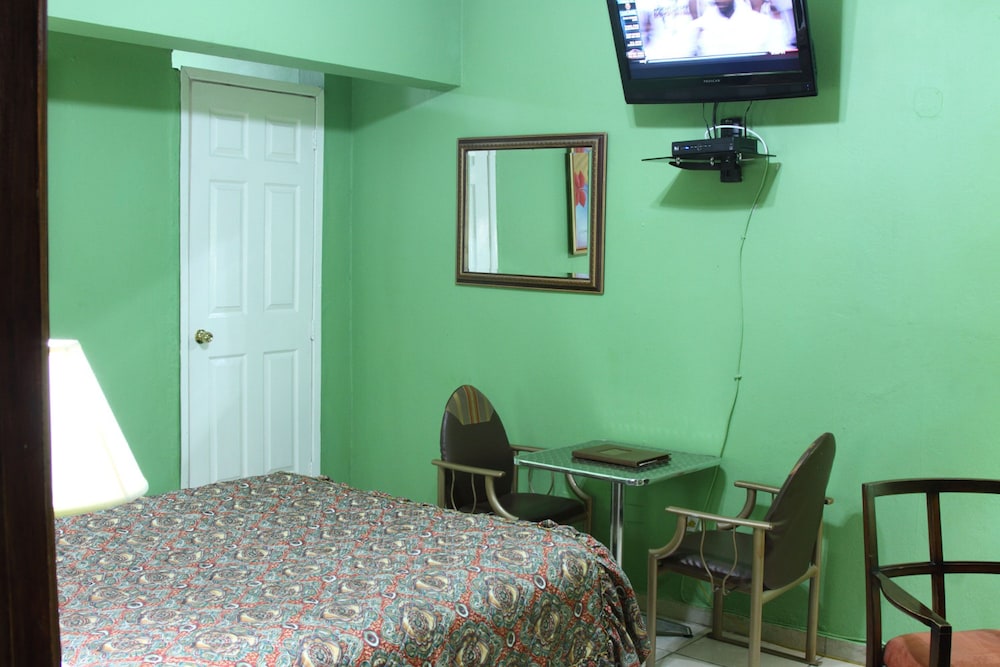 Standard Room photo 2
