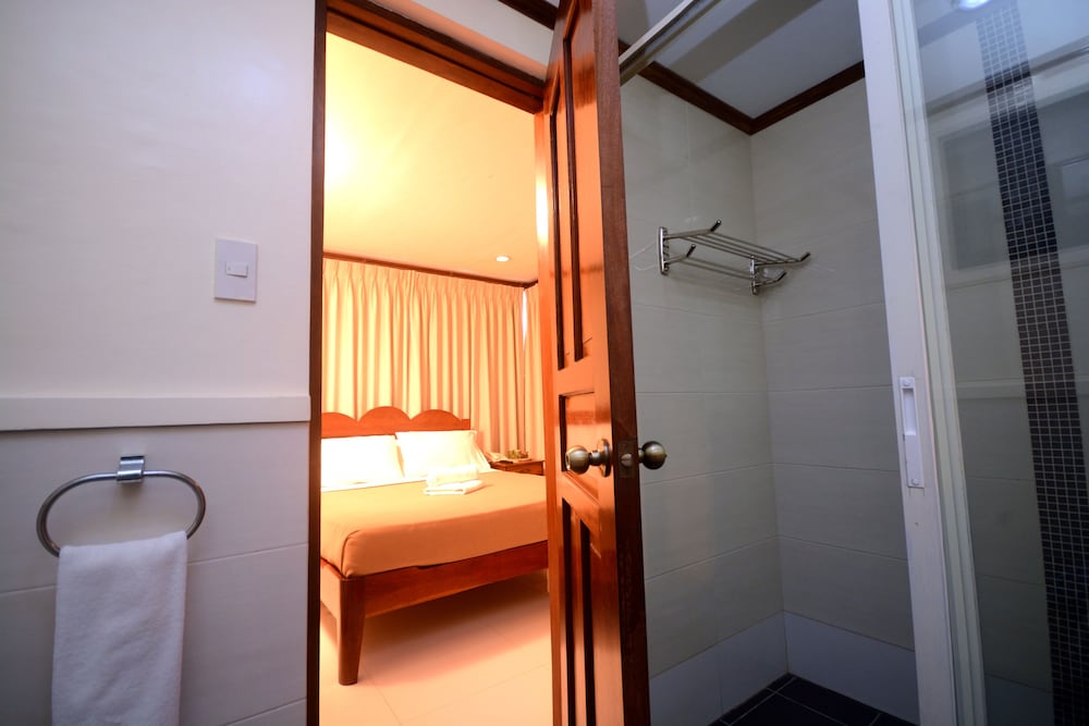 Deluxe Double Room - Photo 3