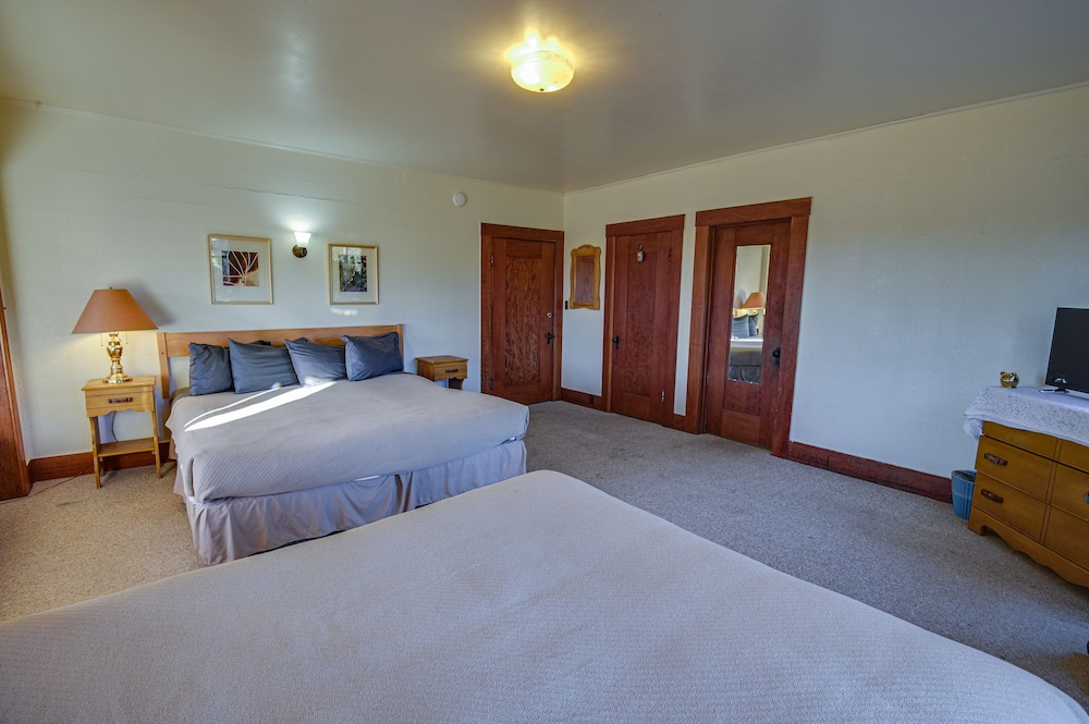 Family Quadruple Room, Garden View photo 3