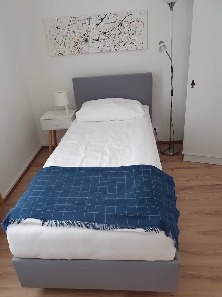 Single Room, Non Smoking photo 1