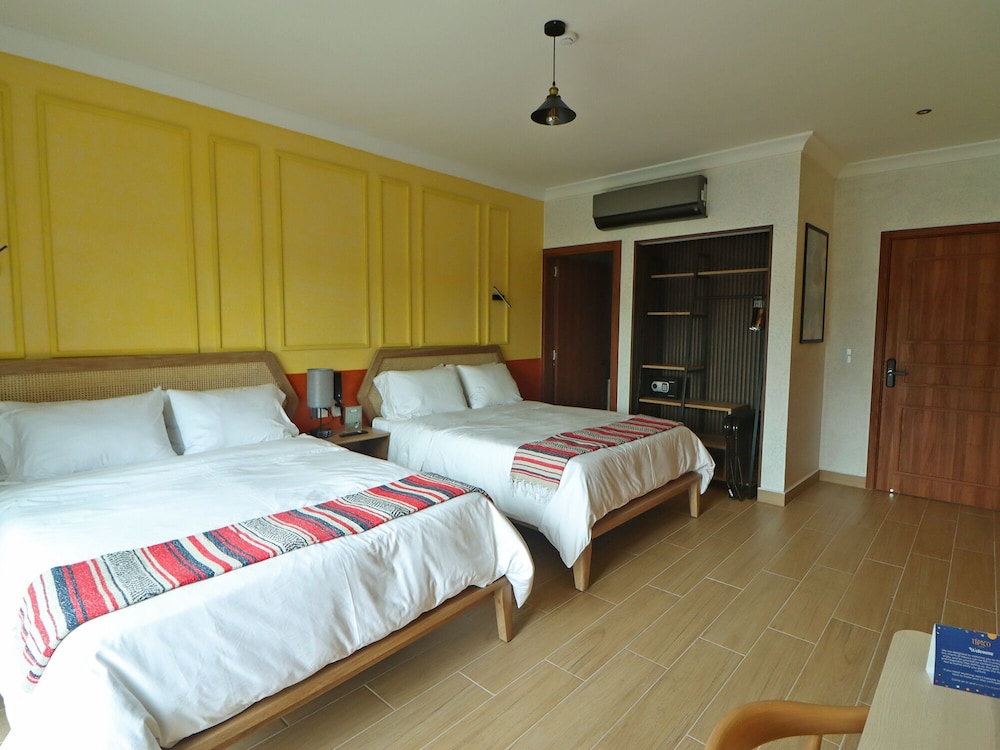 Standard Double Room, Garden View