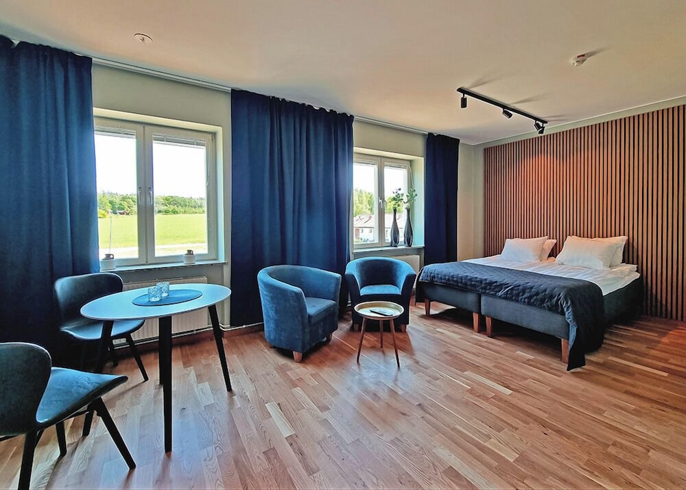 Deluxe Double or Twin Room photo 3