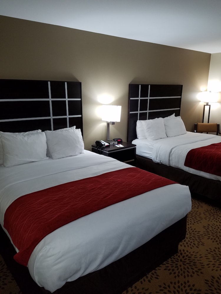 Room, 2 Queen Beds, Non Smoking - Photo 2