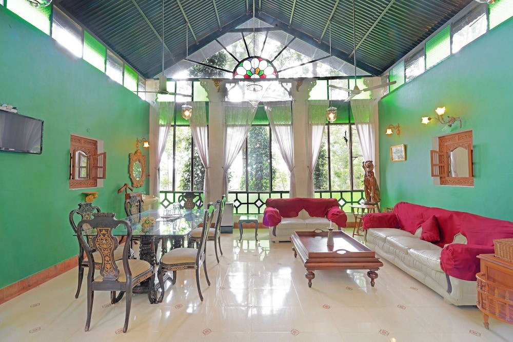 Eastlynn Garden Suite photo 2