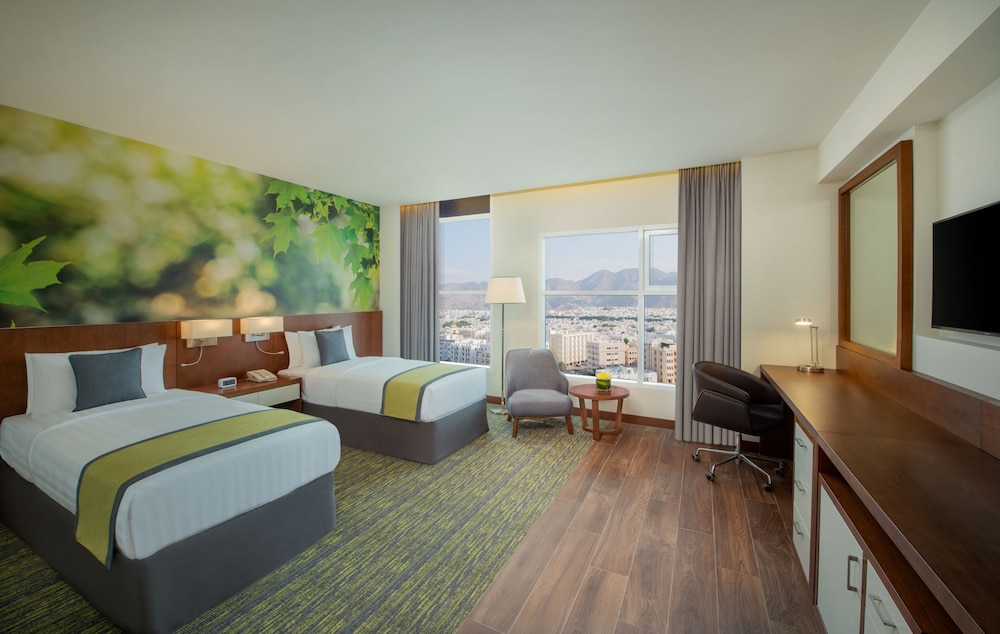 Superior Room, 2 Twin Beds, Smoking - Photo 3