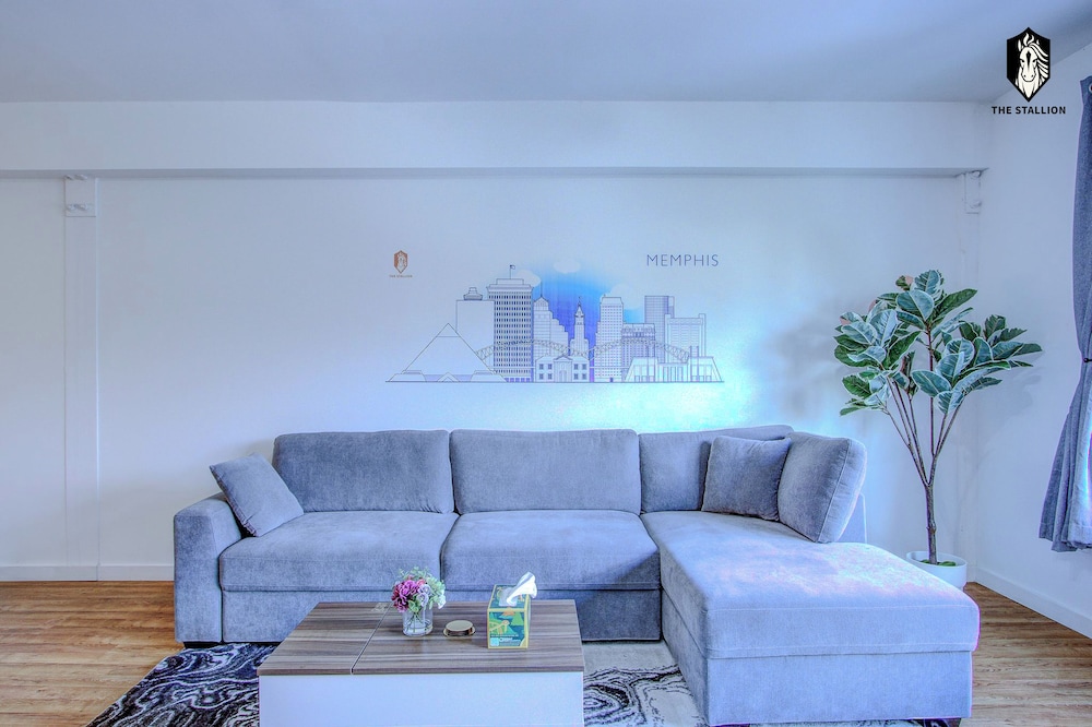 Signature Loft, 1 Bedroom, Non Smoking, City View, 204