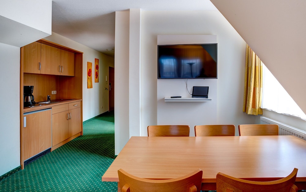 Maisonette Apartment photo 3