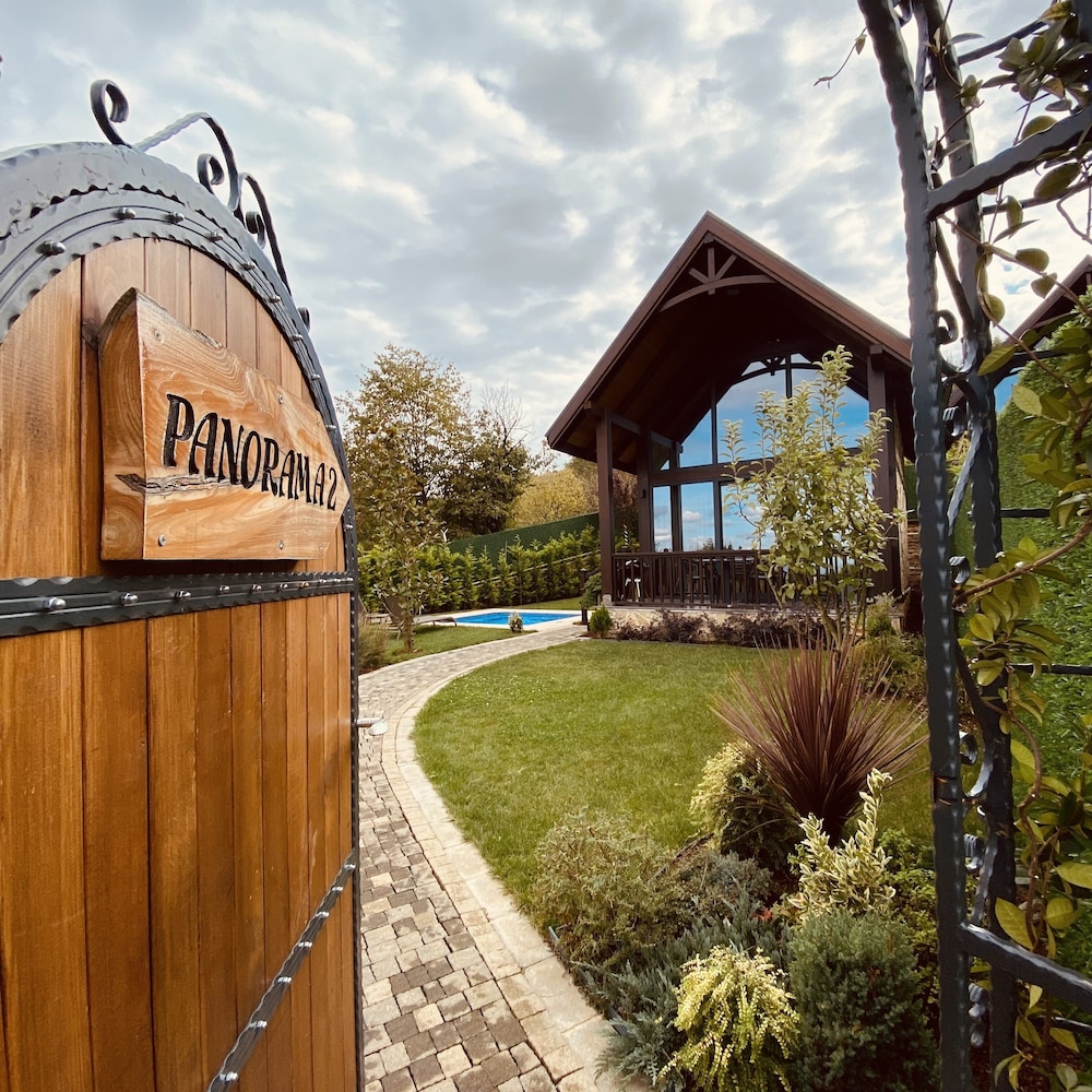 Family Chalet