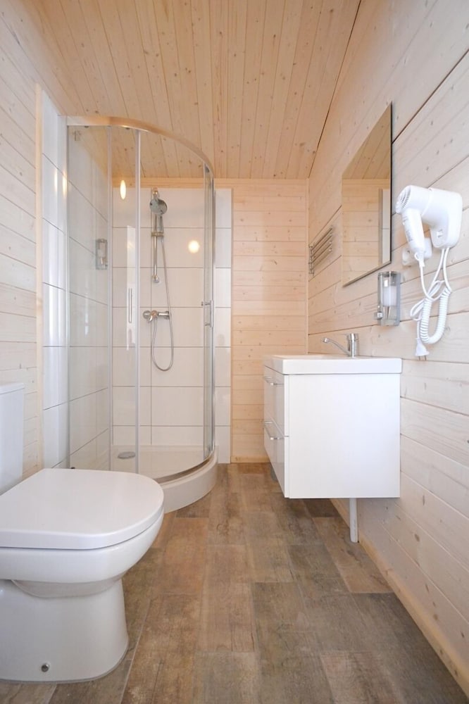 Comfort Chalet, 1 Bedroom, Terrace, Lake View (Domek D1 - Anastazja) photo 2