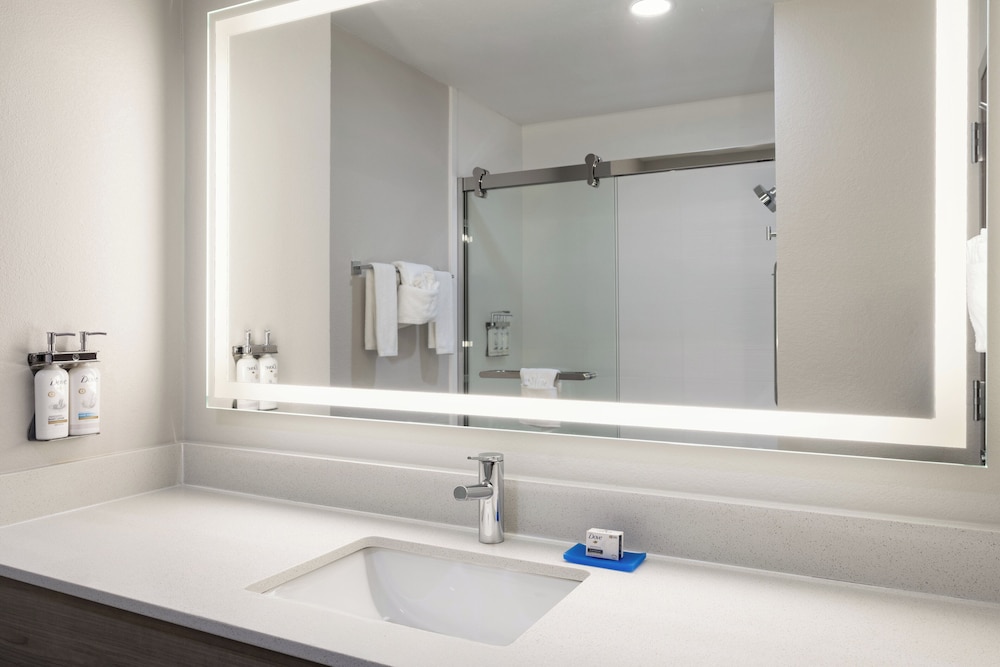 Holiday Inn Express & Suites Midwest City by IHG, Foto 2