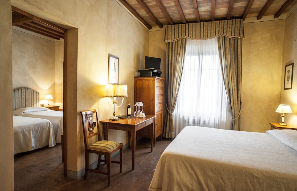 Quadruple Room photo 1