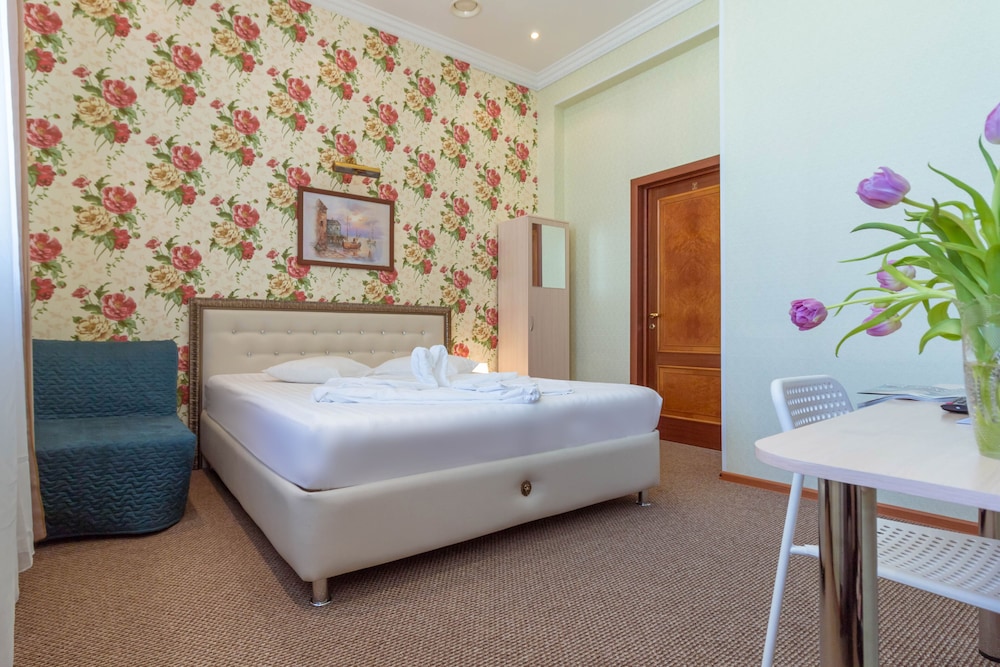 Deluxe Room, 1 Bedroom, Non Smoking, Kitchenette photo 2