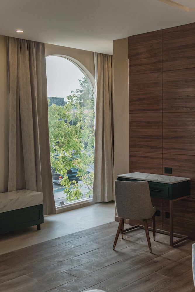 Superior Room - Photo 5