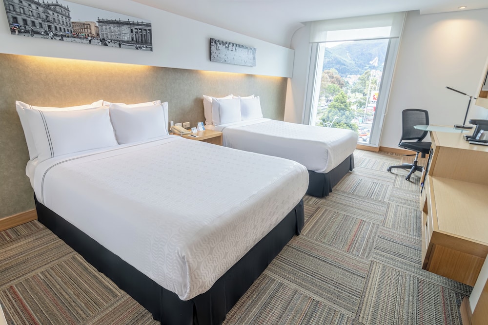 Twin Room, 2 Double Beds - Photo 1