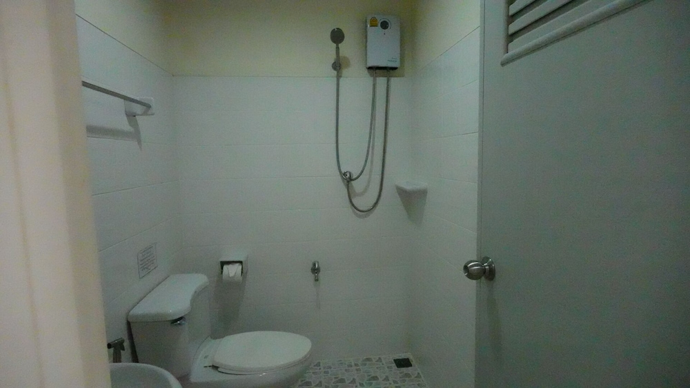 Deluxe Triple room with Balcony - Photo 2