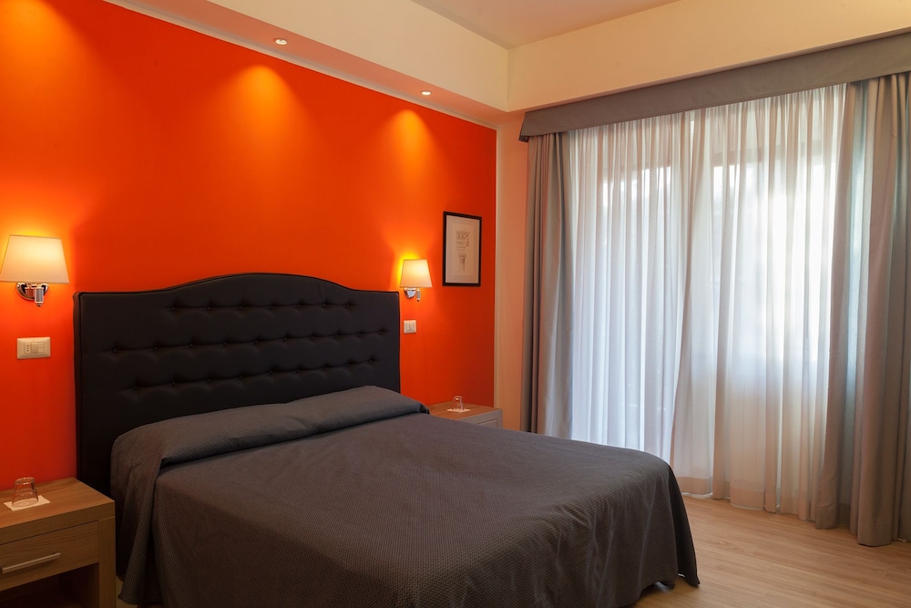 Double Room Single Use, Private Bathroom (External) photo 3