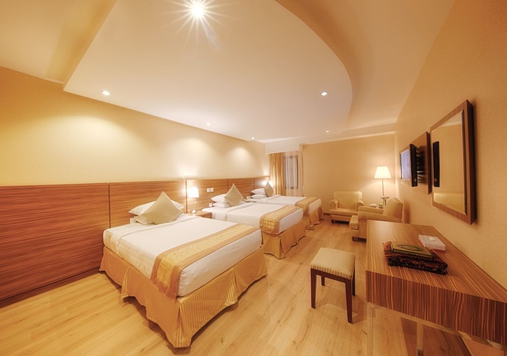 Standard Triple Room photo 3