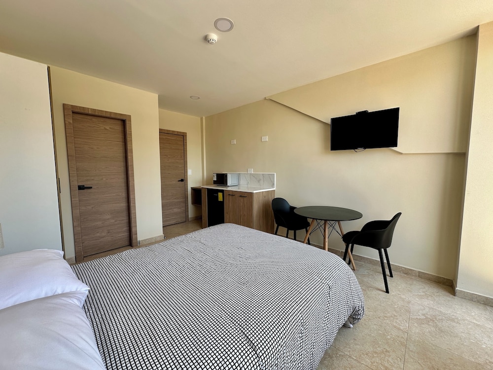 Executive Room photo 2