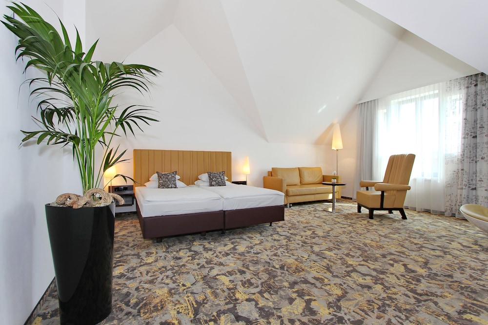 Junior Suite - Photo 1