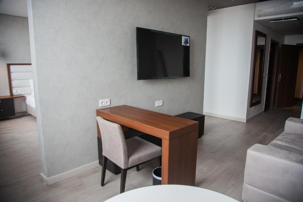 Presidential Suite photo 1