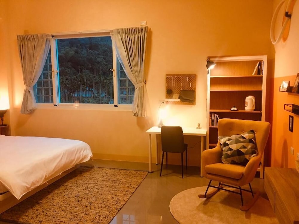 Deluxe Double Room photo 2