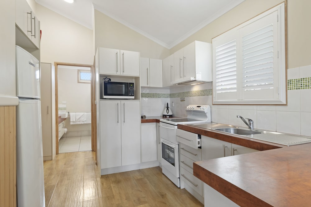 2 Bedroom Spa Cottage photo 2