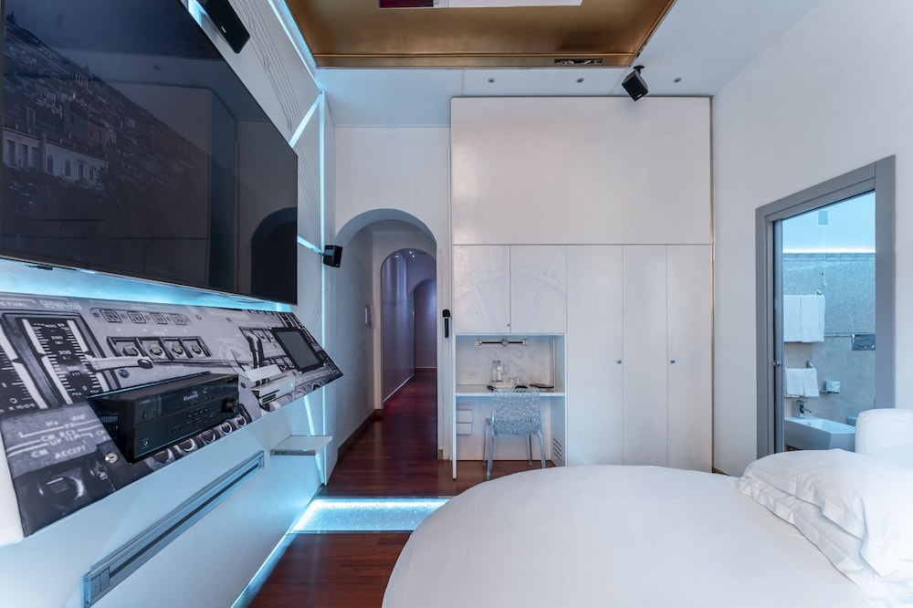 Junior Suite, Hot Tub